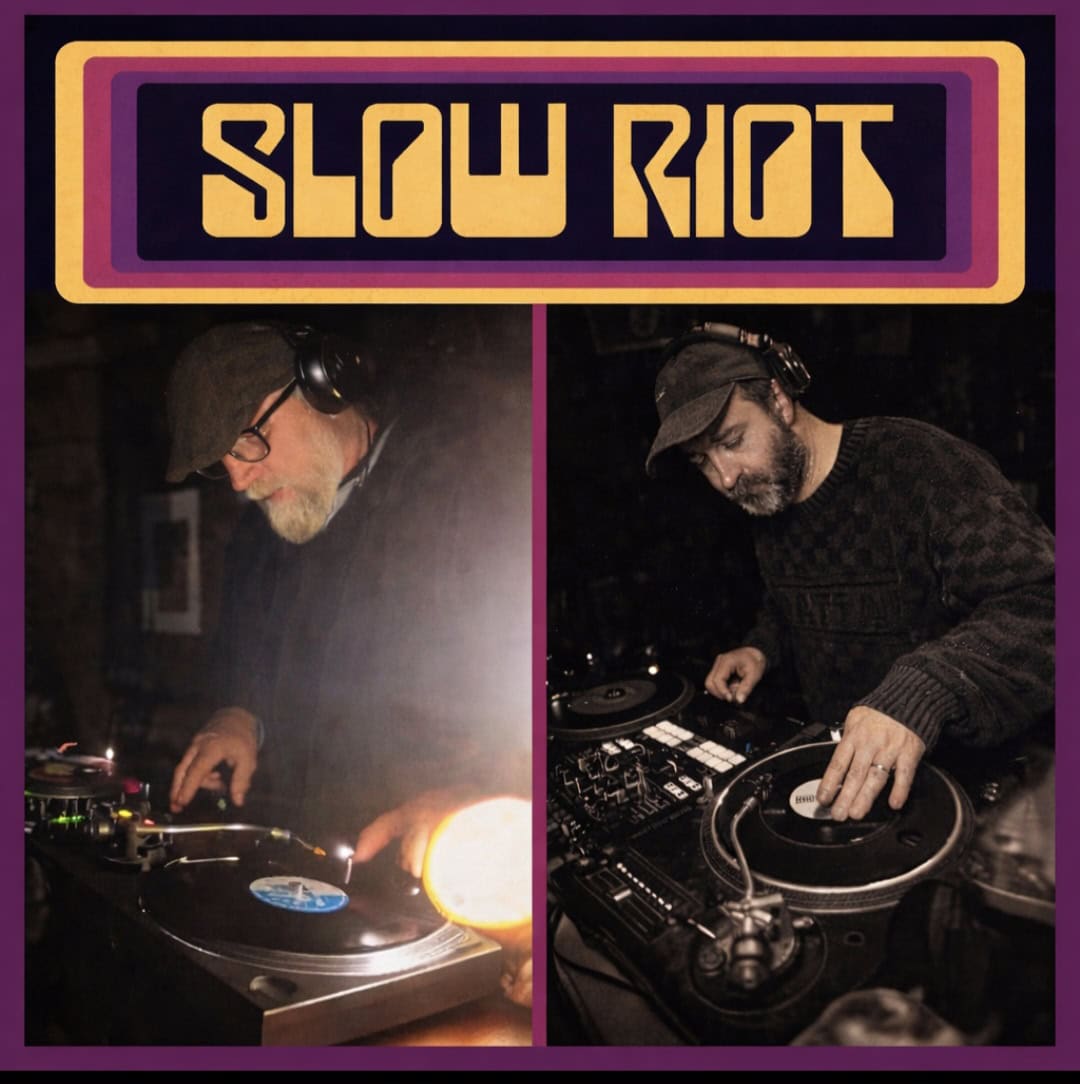 Slow Riot Dj's